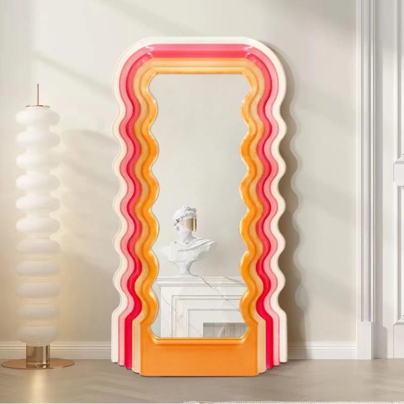 Marlene Mirror