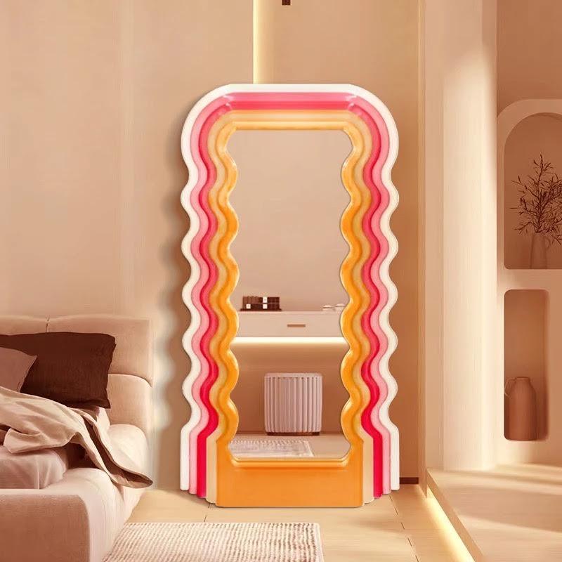 Marlene Mirror