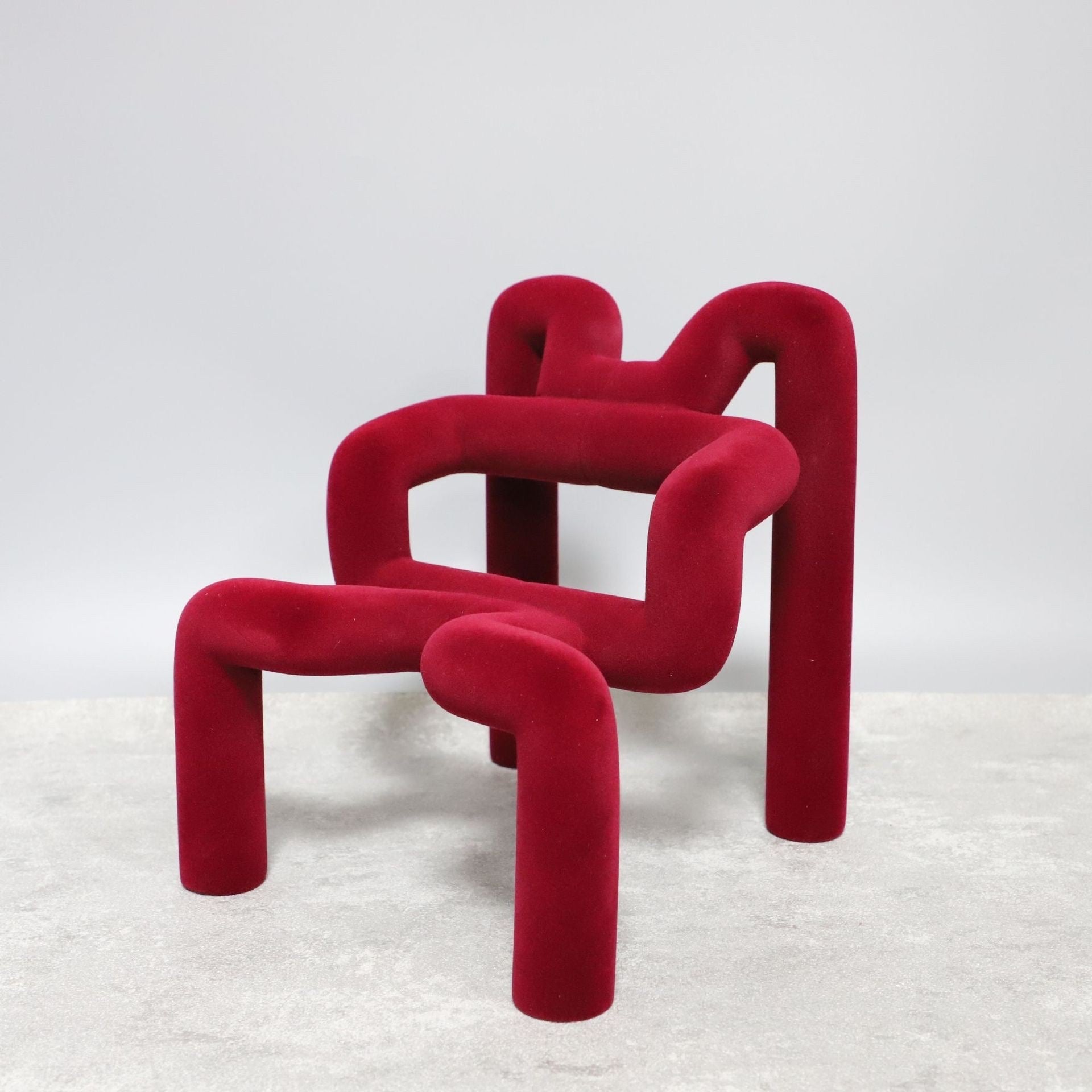 Leandra Chair