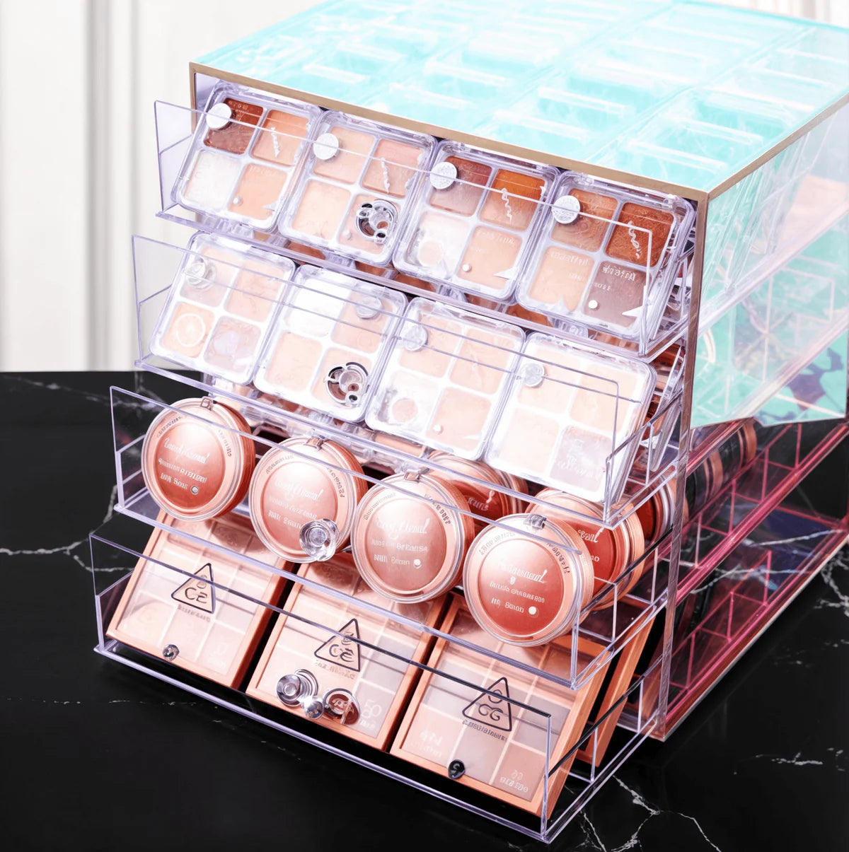 The Acrylic Iriscent Box