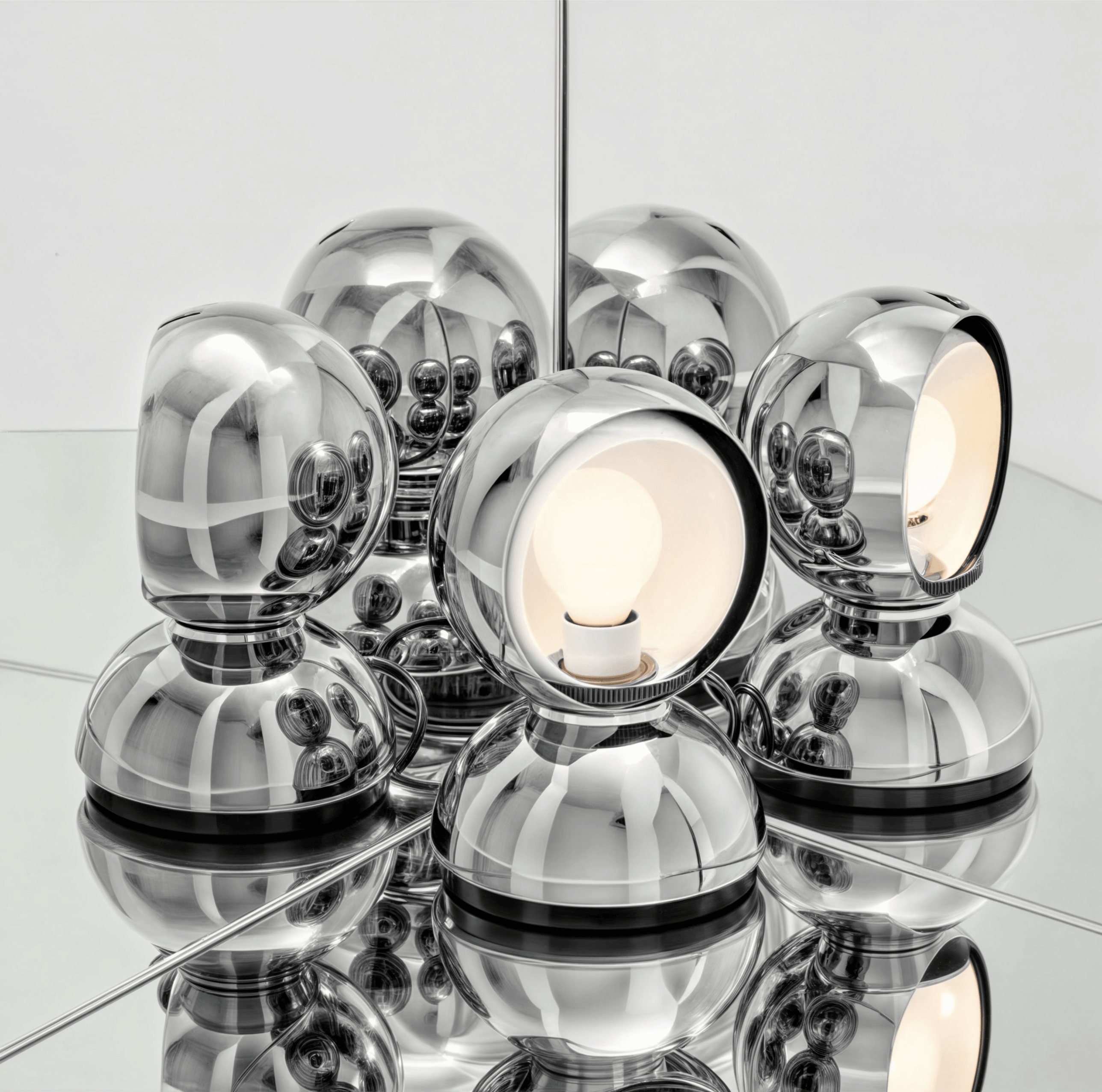 The Metal Small Lamp
