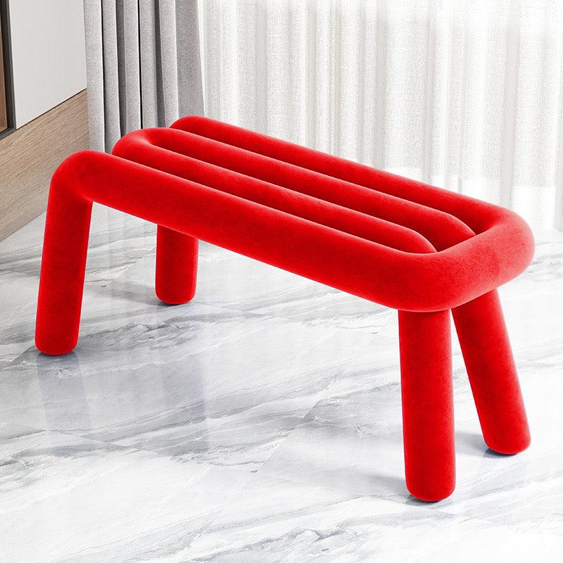 The Gia Bench Red