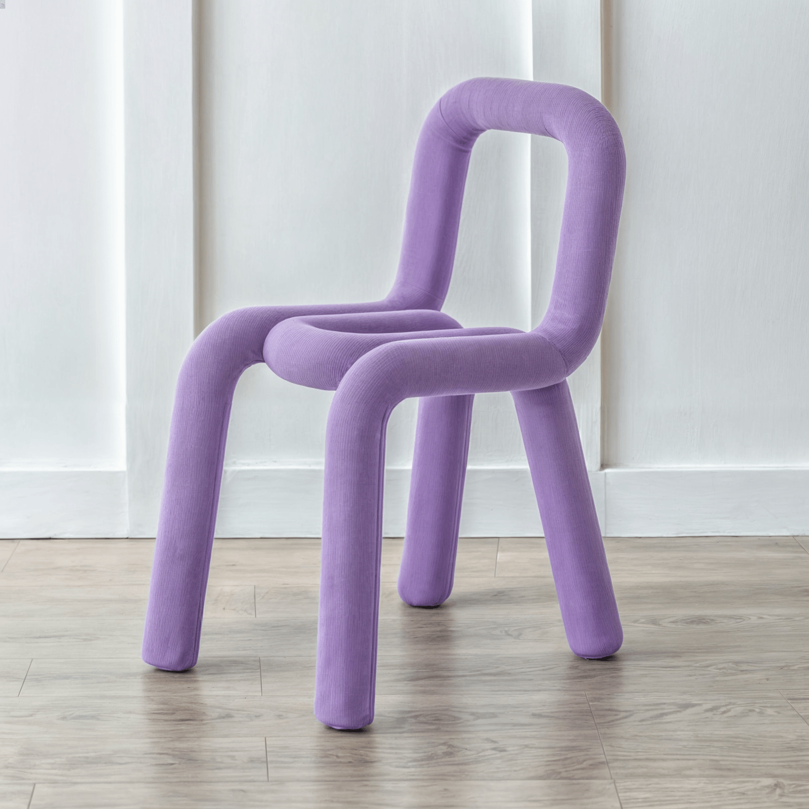 The Contemporary Chair Lilac