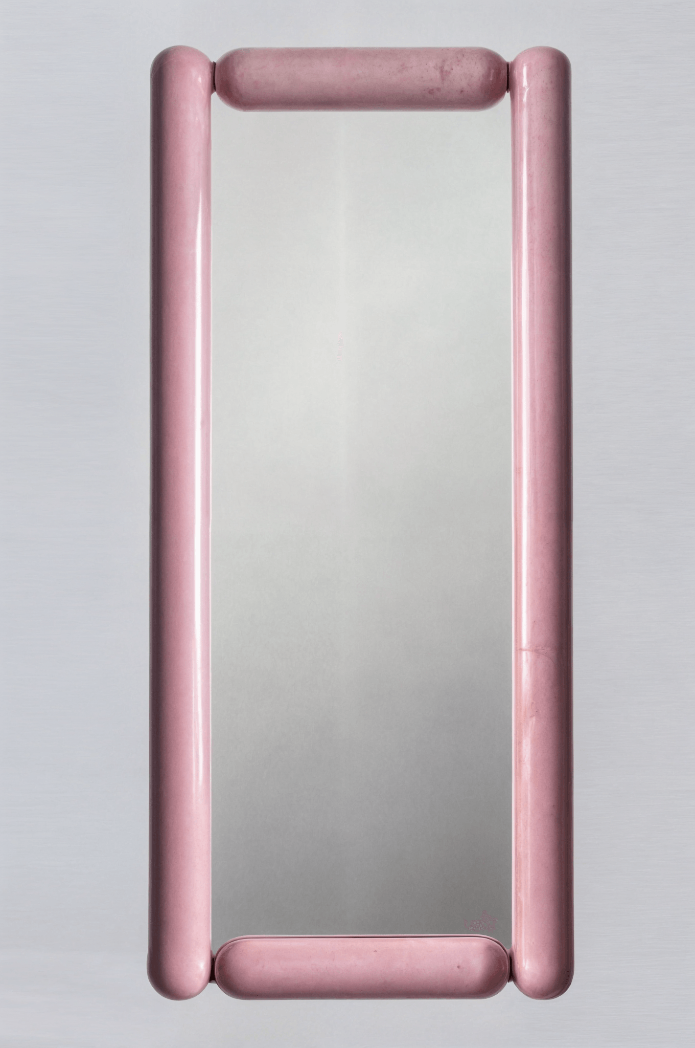 Manuela Mirror