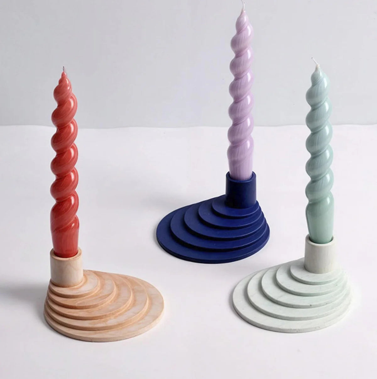 Iria Candle Holder